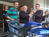 Pist Rekorunda Birincilik