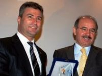 Bakan Çelik İzmirde