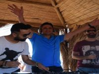 Başkan Serkan Acar, DJ Kabininde Gençleri Coşturdu