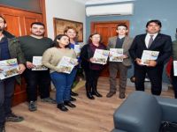 Bağarası Gençlik ve Dayanışma Derneği, Foça Belediye Başkanlığı’nı Ziyaret Etti