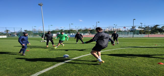 aliagasporfk-ikinci-yari-hazirliklarini-surduruyor-(3).jpg