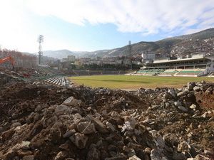 Bursa Gerçek Meydanına Kavuşuyor