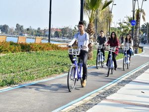 İzmir’de Pedal Devrimi